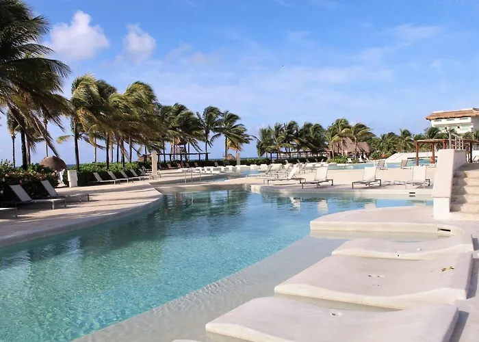Bluebay Grand Esmeralda Resort 5*