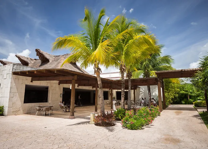 Resort Bluebay Grand Esmeralda El Marlyn Azul