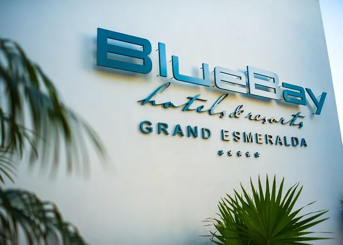 Resort Bluebay Grand Esmeralda 5*