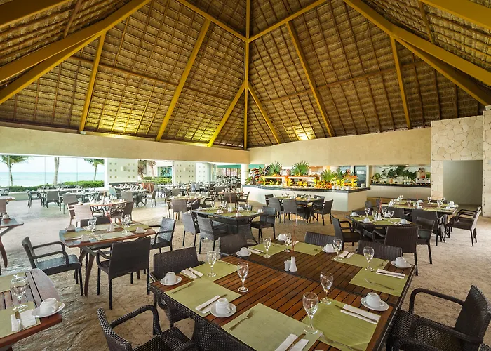 Bluebay Grand Esmeralda 5* El Marlyn Azul