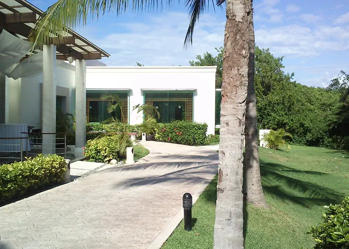 Resort Bluebay Grand Esmeralda El Marlyn Azul