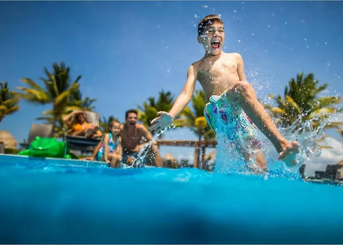 Bluebay Grand Esmeralda 5*